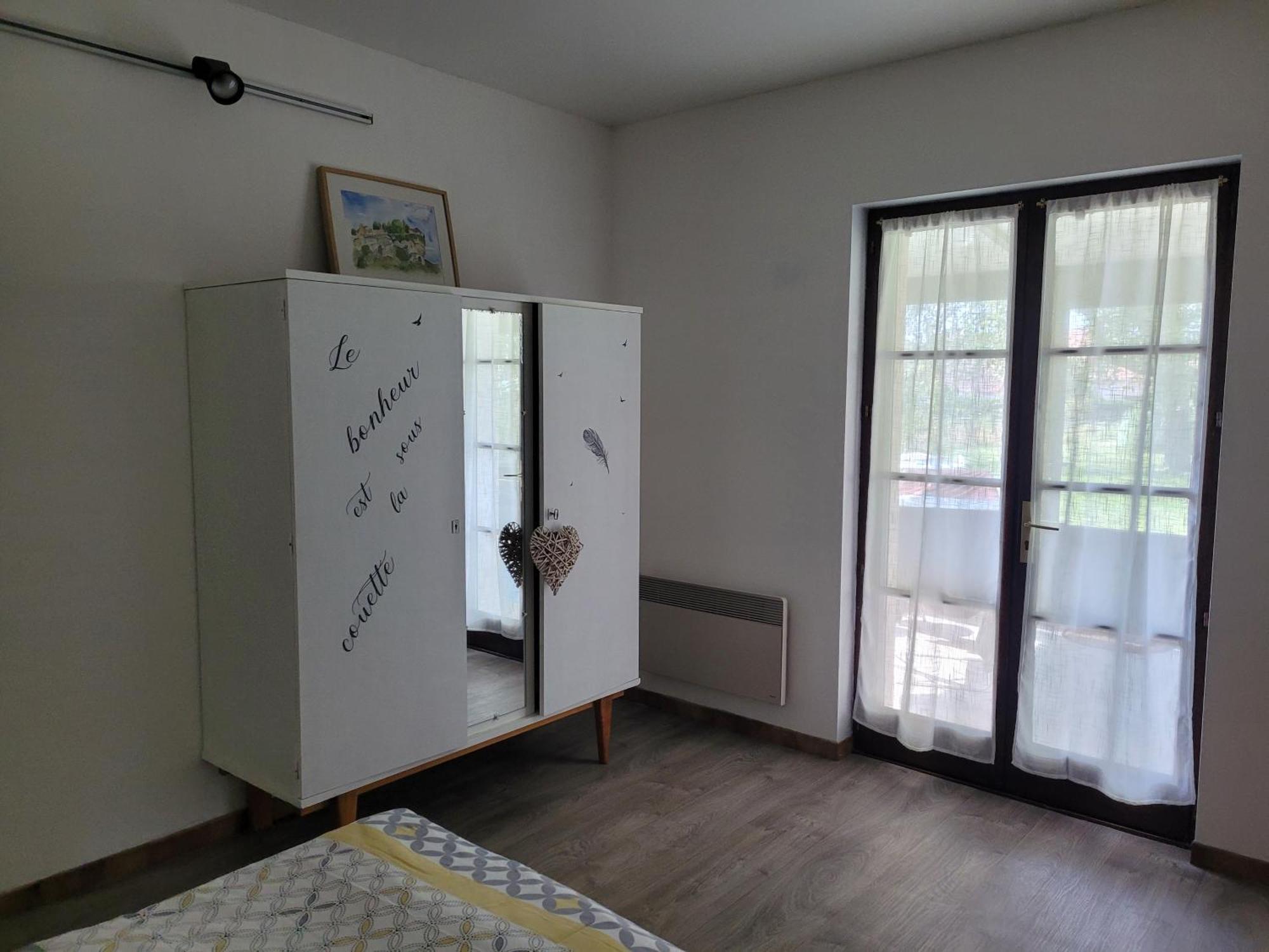 La Petite Maison Saint-Loup-Geanges Екстериор снимка